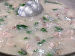 -标记美食新鲜猪杂(兴南大道店)
