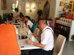 -张大师鸭爪爪特色干锅(南湖店)