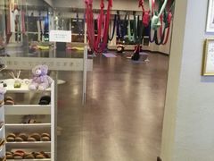 -舞佳舞空中瑜伽馆