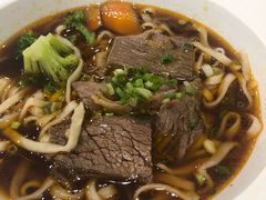-康师傅私房牛肉面(马泉营奥莱店)