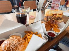 -悠航SLOWBOAT(三里屯店)