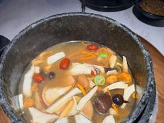 -芸山季·云南野生菌火锅(人民广场来福士店)