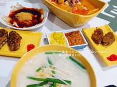 -谭仔米线(皇庭广场店)