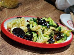 -叶派龙虾•招牌香辣蟹·海鲜(中海国际店)