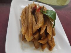 开胃萝卜-旭龙鱼头王(航华店)