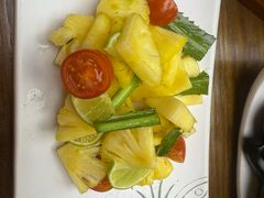 -云海肴·汽锅鸡·云南菜(天山百盛优客店)