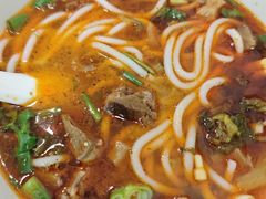 -张家羊肉汤粉小吃店