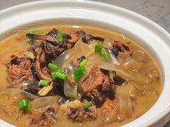 小鸡炖蘑菇-奉天小馆·非遗东北菜(济南万象城店)