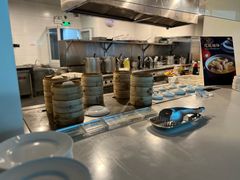 -亚洲国际大酒店·云顶阁旋转自助餐厅