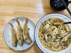 -小河无名面馆