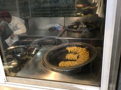 -老新隆牛肉锅贴(新街口店)