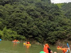 -安吉龙王山峡谷漂流