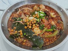 -川魂帽牌货冒菜(月东街店)