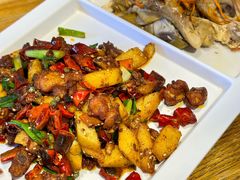 -隔壁老王·家常云南菜(花巷店)