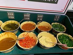 自助调料区-沙胆彪炭炉牛杂煲(成都玉林店)