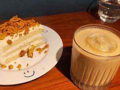 -Be Lived Cafe比例咖啡(摩天轮店)
