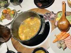 -芸山季·云南野生菌火锅(人民广场来福士店)