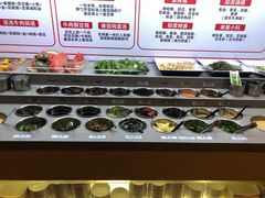 自助调料区-海底捞火锅(天津SM城市广场店)