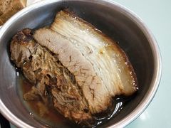 阿婆焖肉面-食惠里小笼包面馆(越秀店)