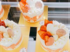 -花花卷卷·鲜食蛋糕(静安久光百货店)