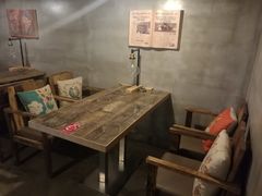 -HIGH FIVE哈福手工汉堡(桂林路店)