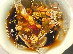 桂花红糖冰粉-山顶顶概念四川菜(黄埔大道店)