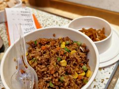 -小董哥烤串·爆汁大油边(故宫店)
