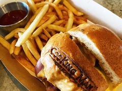 芝士培根汉堡-Cooking Man(中懋天地店)