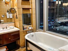 -深圳星河丽思卡尔顿酒店