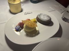 -Kathleen's Waitan 凯圣琳江景西餐厅(外滩店)