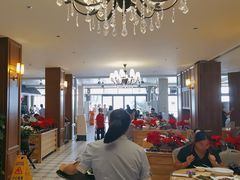 -鹏城人家海鲜酒家·23年老字号(较场尾店)