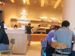 大堂-星巴克臻选(上海合生汇1F店)