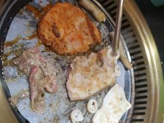-烤路里·韩国品质自助烤肉(石路天虹4号店)