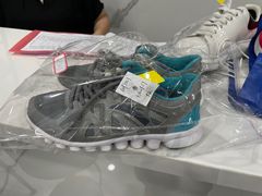 -铭汇坊洗包皮具奢侈品维修护理(东建路店)