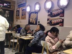 大堂-煮元张脆皮馄饨(古井南路店)