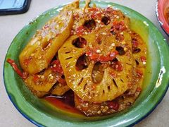-老三样·美食研究中心(世贸路店)
