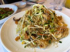 招牌海鲜炒粉干-小厨师·二十年沈家门小海鲜(百井坊巷店)