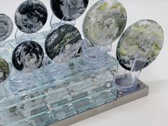 -胶囊画廊