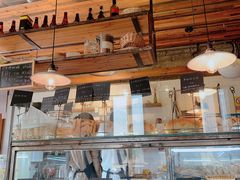 面包甜点陈列柜-仙峰天然面包(迎宾路店)
