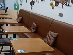 -爱乐信甜品(石湾店)