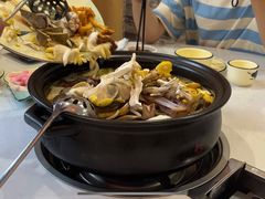 -菌之家·专业纯野生菌火锅·特色炒菌