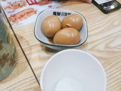 -魔都三兄弟酸辣粉·蘸卤炸串(虹桥万科店)