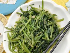 -五谷芳乳鸽王(海景店)