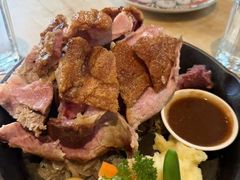 -LENBACH兰巴赫西餐啤酒坊(大连东港店)