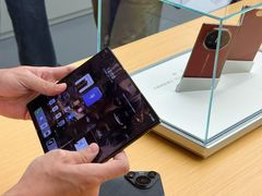 -华为授权体验店(中山公园来福士)