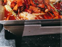 -鸣记脆皮烤鱼·海鲜烤鱼(亿合城店)