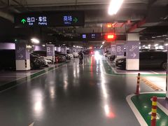 -凯德MALL太阳宫店-地下停车场