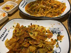 -盛宏鑫·四川鲜鱼馆(一元路店)