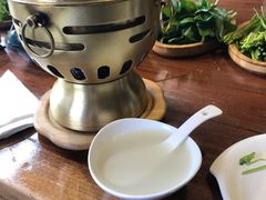 -慢丽江·云南野生菌土鸡锅(西山店)