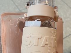 -星巴克臻选(莘庄仲盛店)